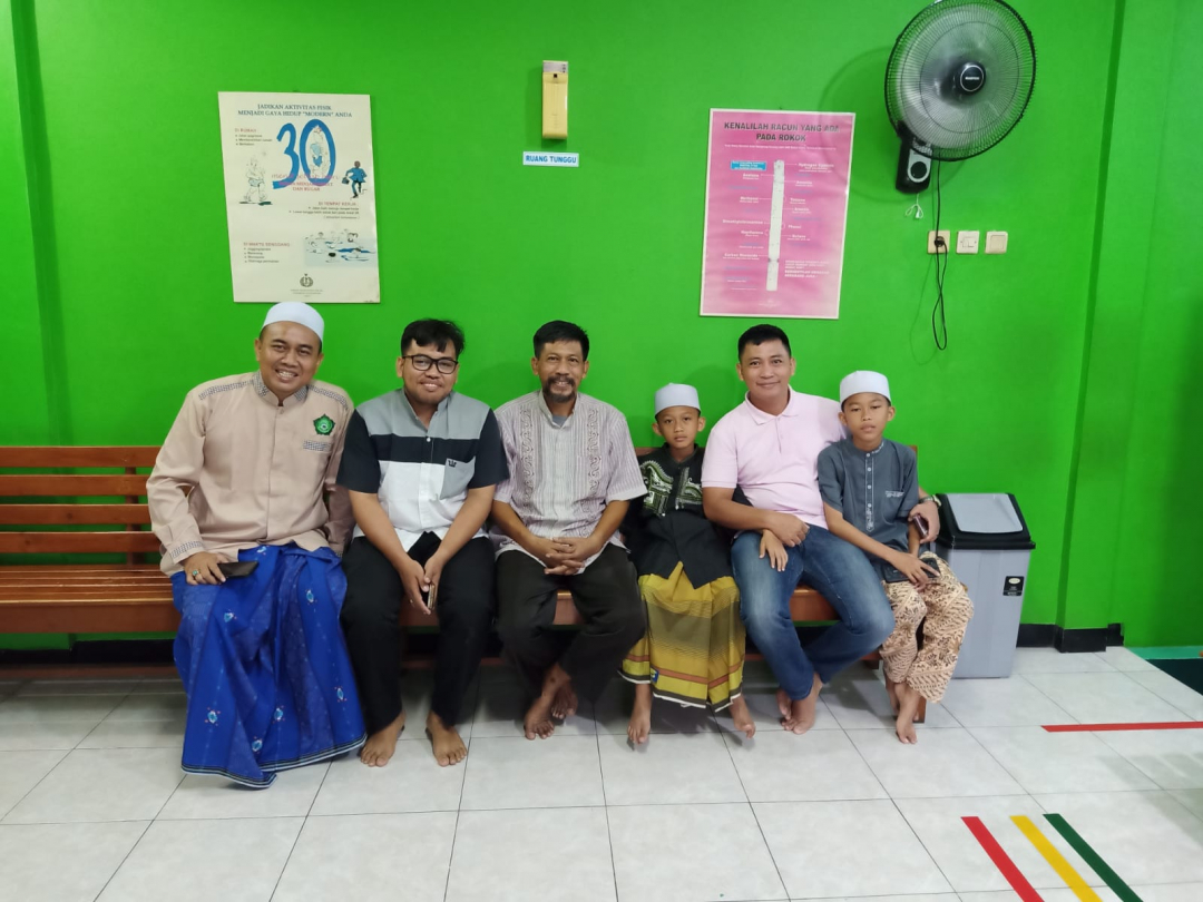 https://muhammad-fathan-setiawan.khitanan.id/dirmember/00000002/imamakbari/photo-13776-9608-l-202406030501.jpg